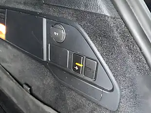 Used 2012 Volkswagen Touareg Altitude Metallic Black - Interior and Exterior details 10