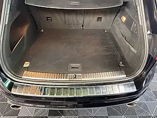 Used 2012 Volkswagen Touareg Altitude Metallic Black - Interior and Exterior details 2