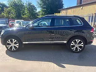 Used 2012 Volkswagen Touareg Se Black - Interior and Exterior details 8