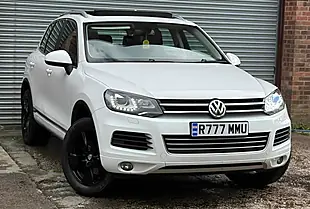 Used 2012 Volkswagen Touareg Se White - Interior and Exterior details 11