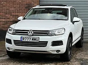 Used 2012 Volkswagen Touareg Se White - Interior and Exterior details 12