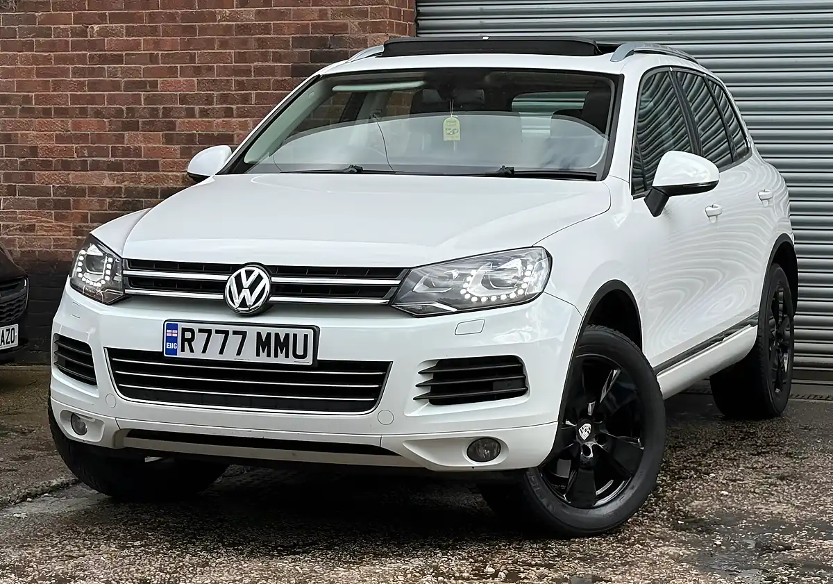 Used 2012 Volkswagen Touareg Se White - Interior and Exterior details 2