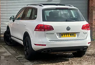 Used 2012 Volkswagen Touareg Se White - Interior and Exterior details 5