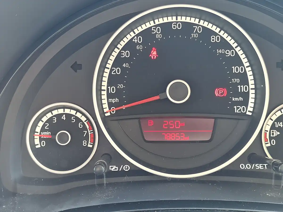 Used 2012 Volkswagen Up! High Up! Red - Interior and Exterior details 19