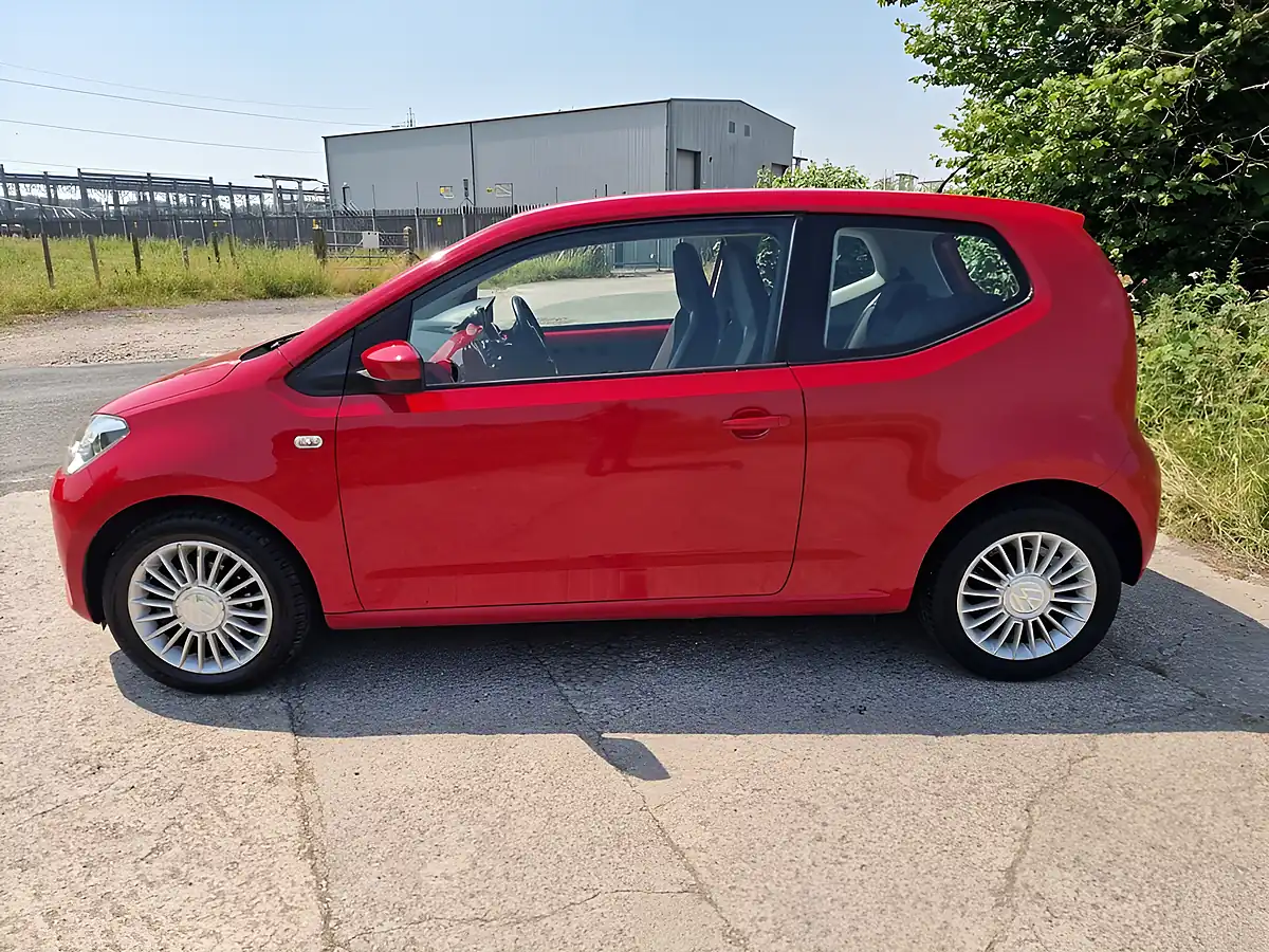 Used 2012 Volkswagen Up! High Up! Red - Interior and Exterior details 6