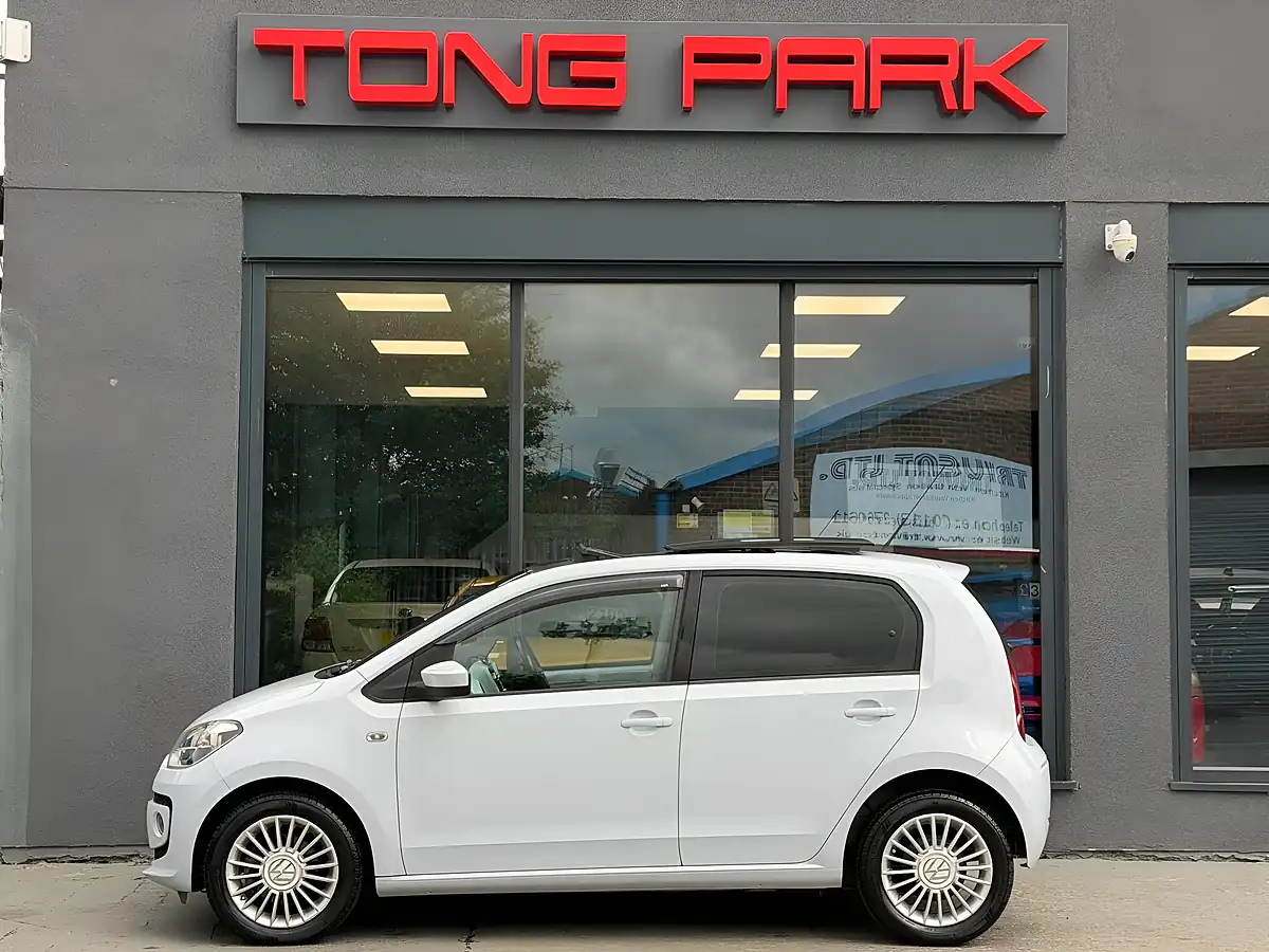 Used 2012 Volkswagen Up! High Up! White - Interior and Exterior details 11