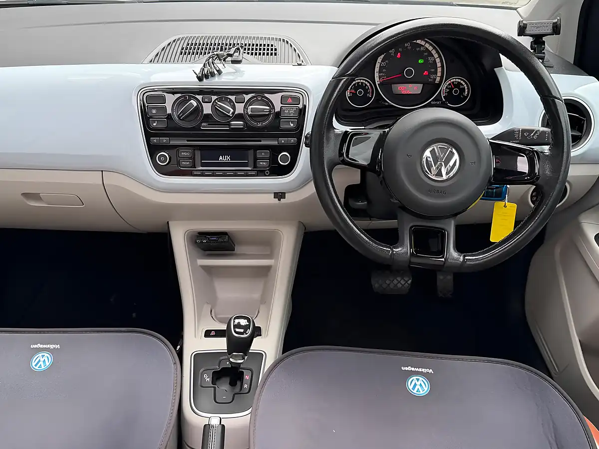 Used 2012 Volkswagen Up! High Up! White - Interior and Exterior details 14