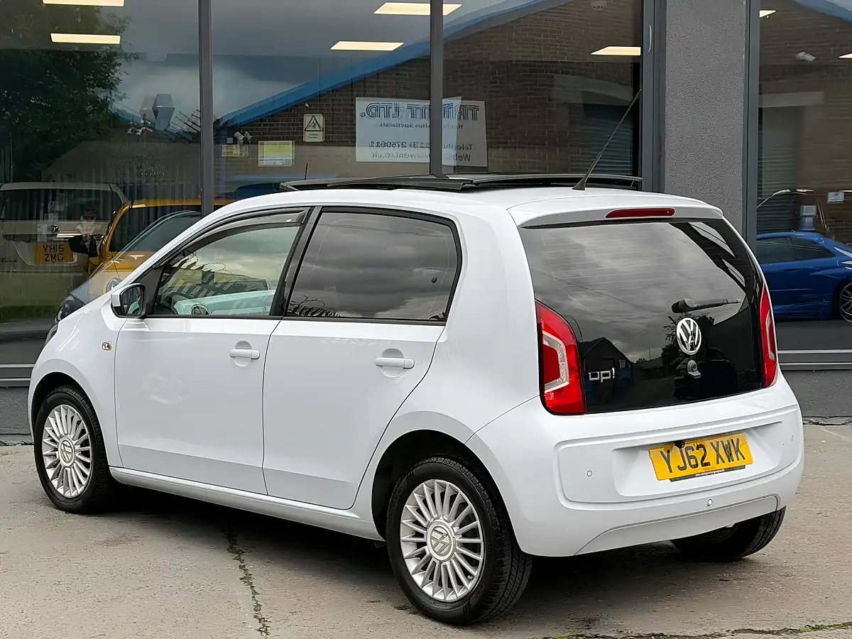 Used 2012 Volkswagen Up! High Up! White - Interior and Exterior details 6
