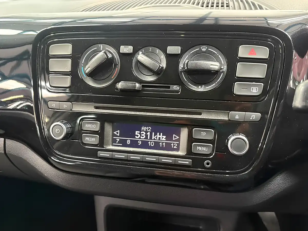 Used 2012 Volkswagen Up! Move Up! Silver - Interior and Exterior details 18