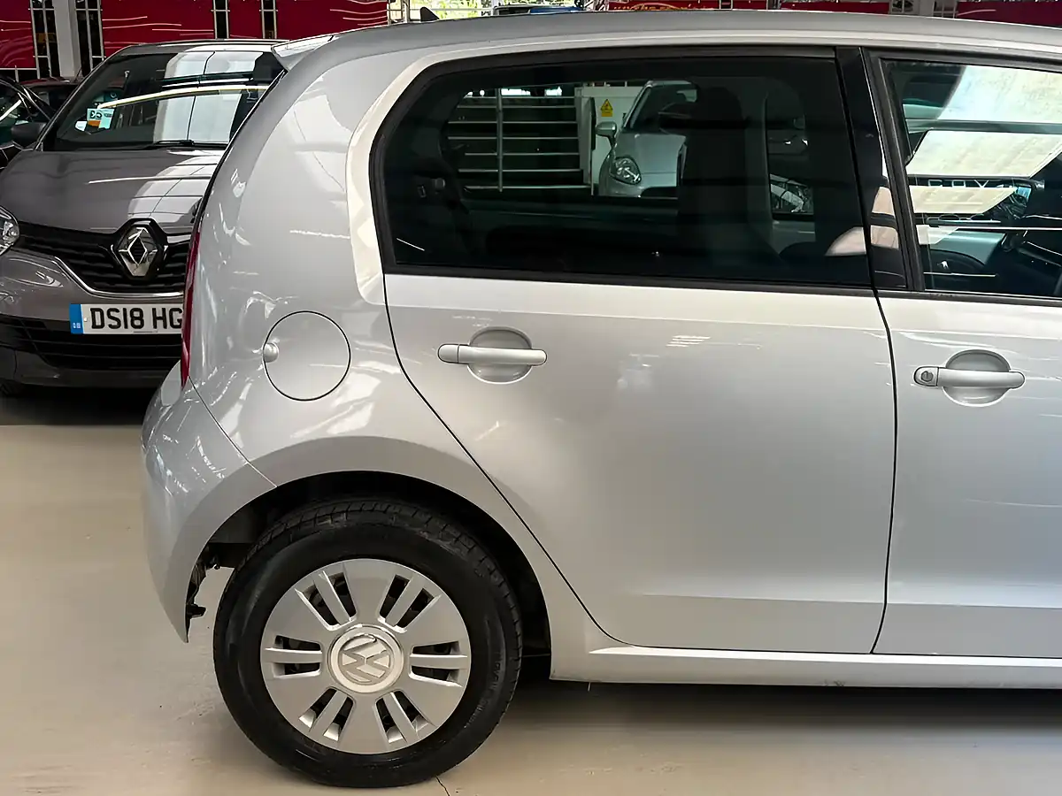 Used 2012 Volkswagen Up! Move Up! Silver - Interior and Exterior details 9