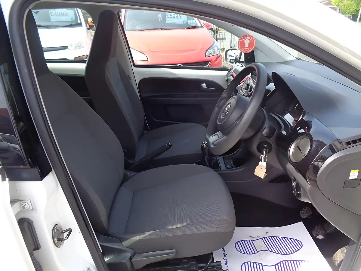 Used 2012 Volkswagen Up! Move Up! White - Interior and Exterior details 10