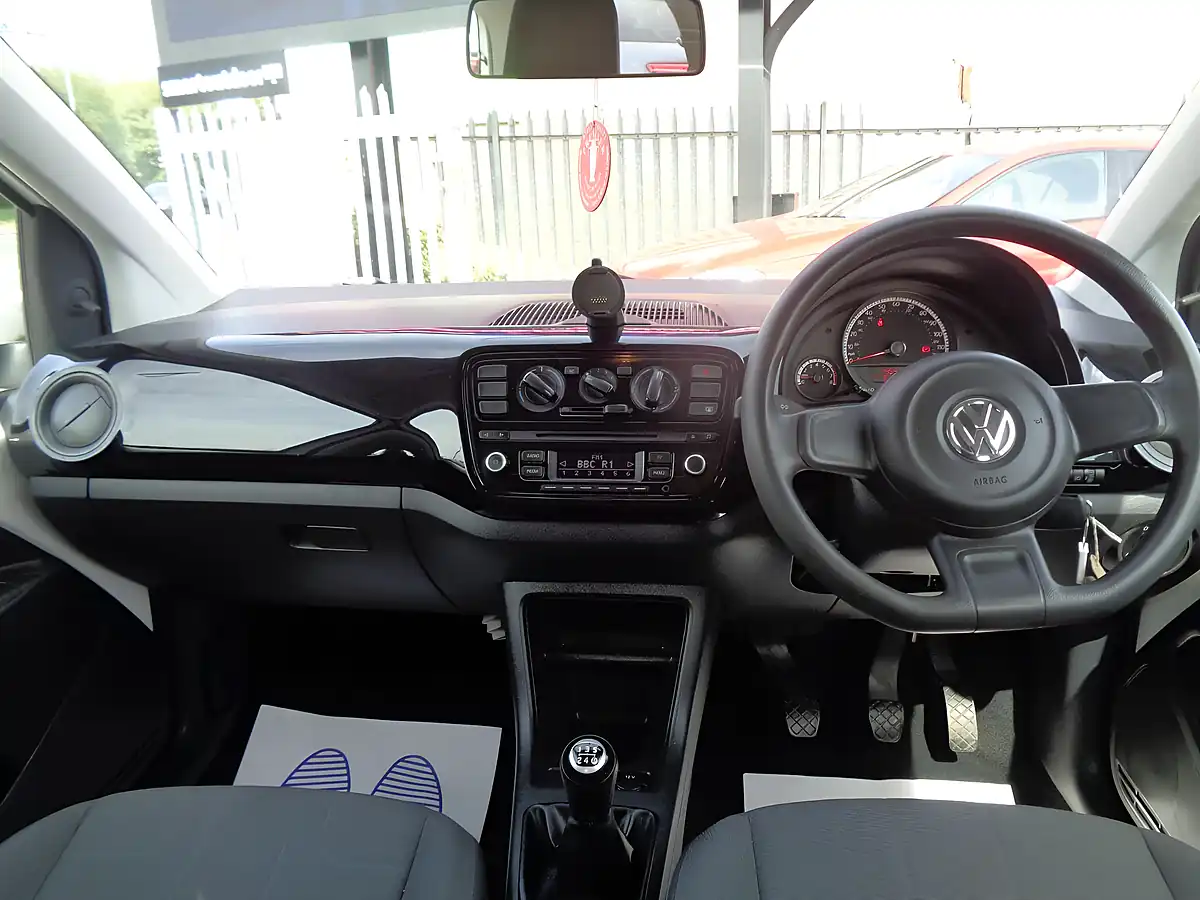 Used 2012 Volkswagen Up! Move Up! White - Interior and Exterior details 14
