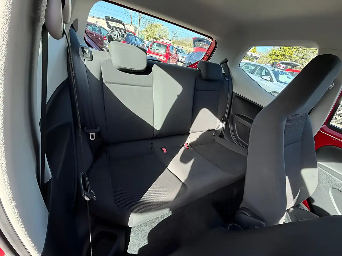 Used 2012 Volkswagen Up! Take Up Red - Interior and Exterior details 20