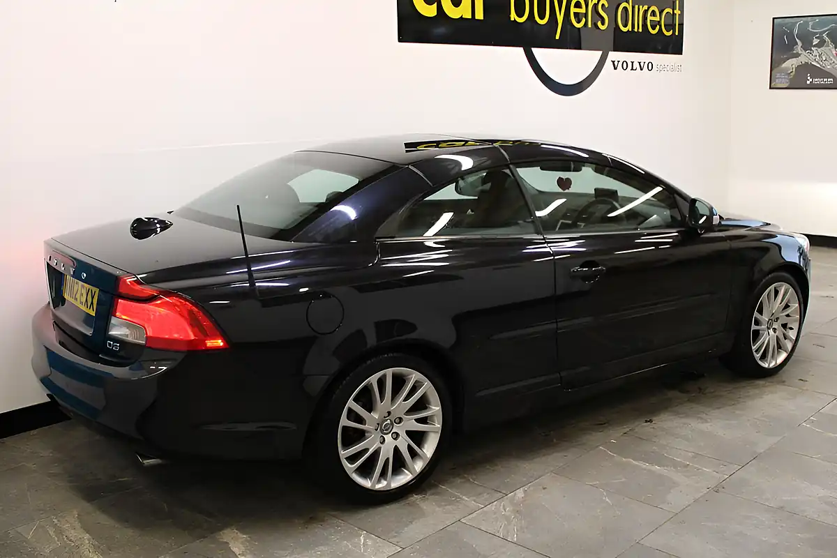 Used 2012 Volvo C70 Se Lux Black - Interior and Exterior details 20