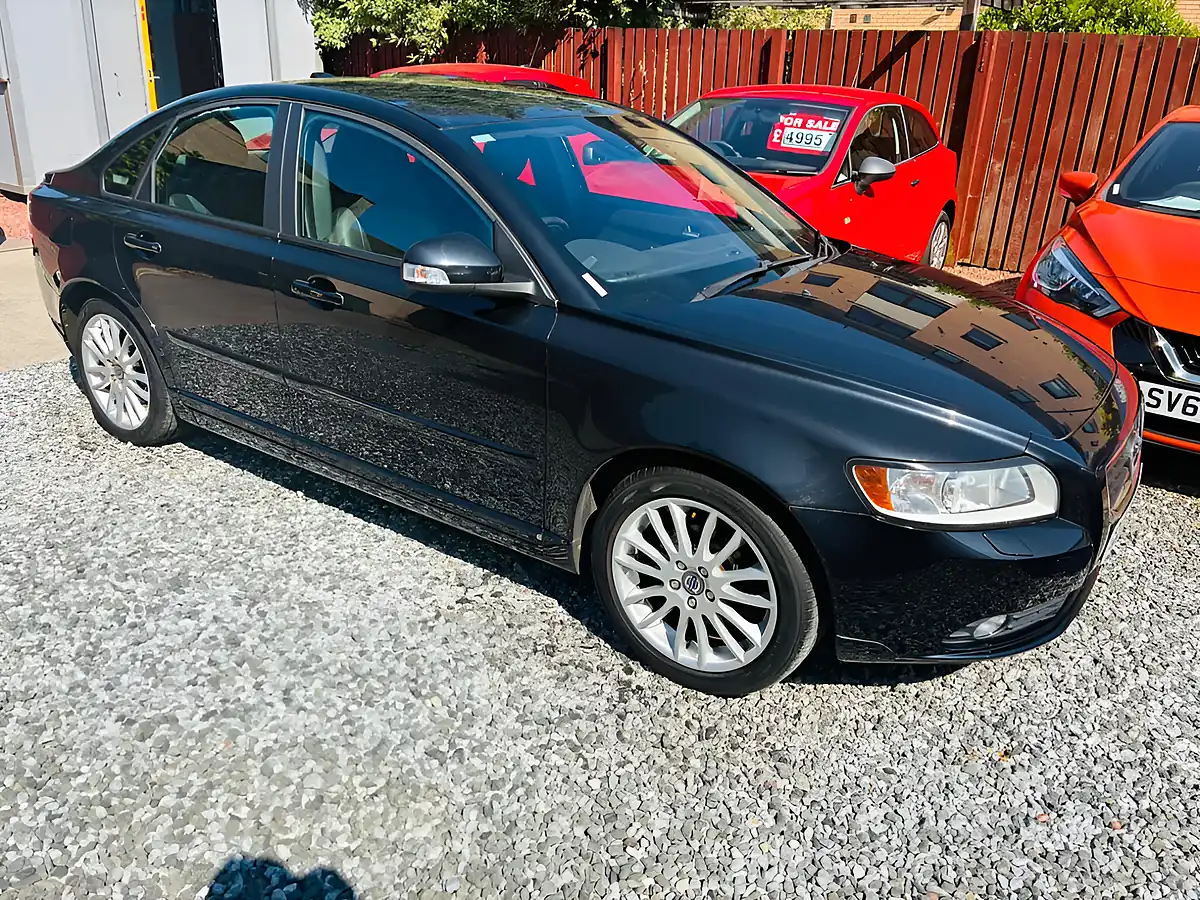Used 2012 Volvo S40 Se Lux Edition Black - Interior and Exterior details 10
