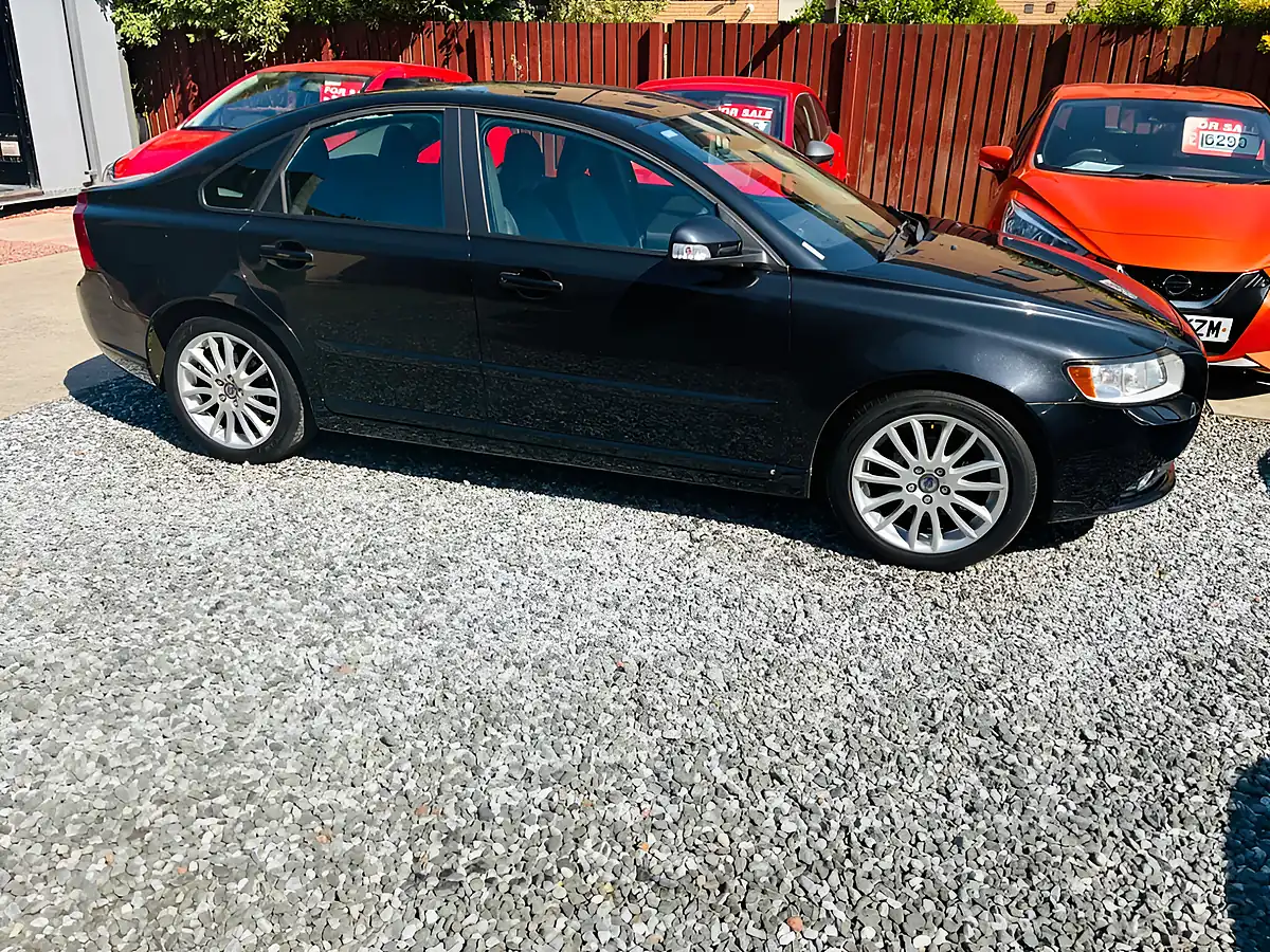 Used 2012 Volvo S40 Se Lux Edition Black - Interior and Exterior details 15