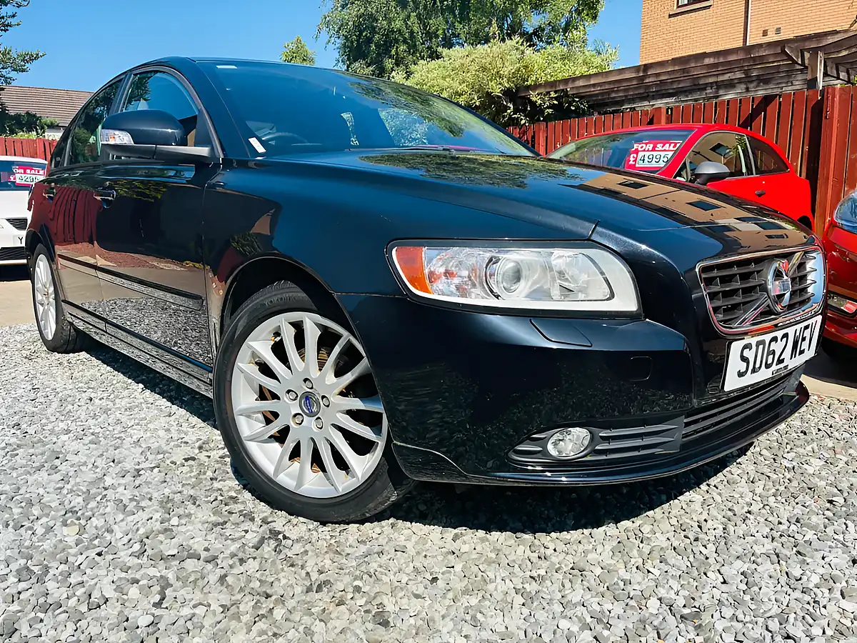 Used 2012 Volvo S40 Se Lux Edition Black - Interior and Exterior details 8
