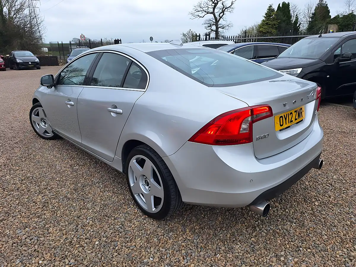 Used 2012 Volvo S60 Se Lux Silver - Interior and Exterior details 11