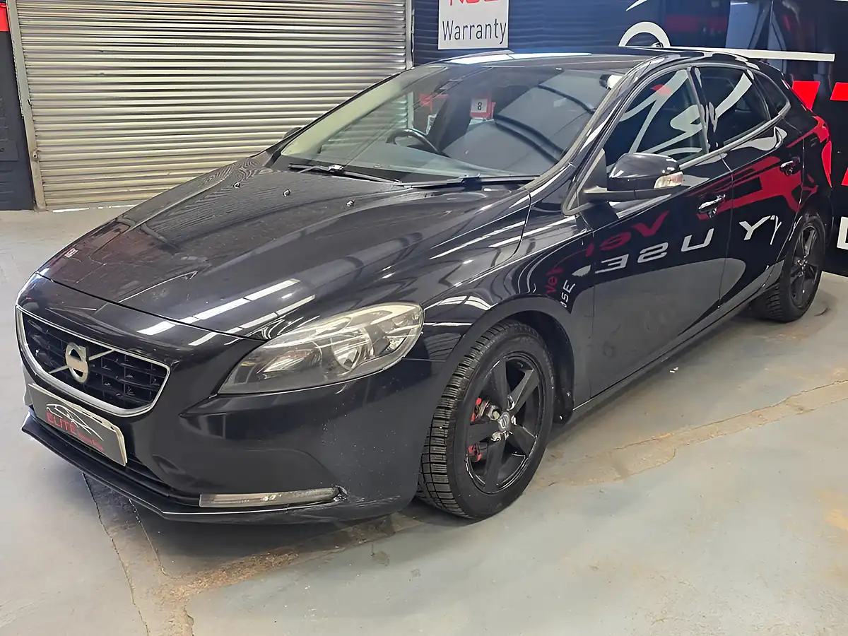 Used 2012 Volvo V40 Es Black - Interior and Exterior details 14