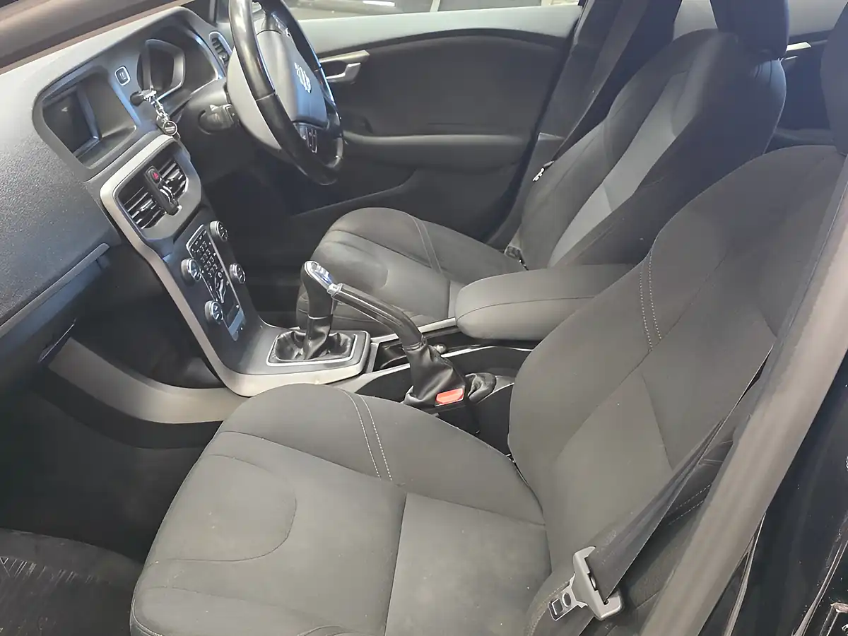 Used 2012 Volvo V40 Es Black - Interior and Exterior details 16