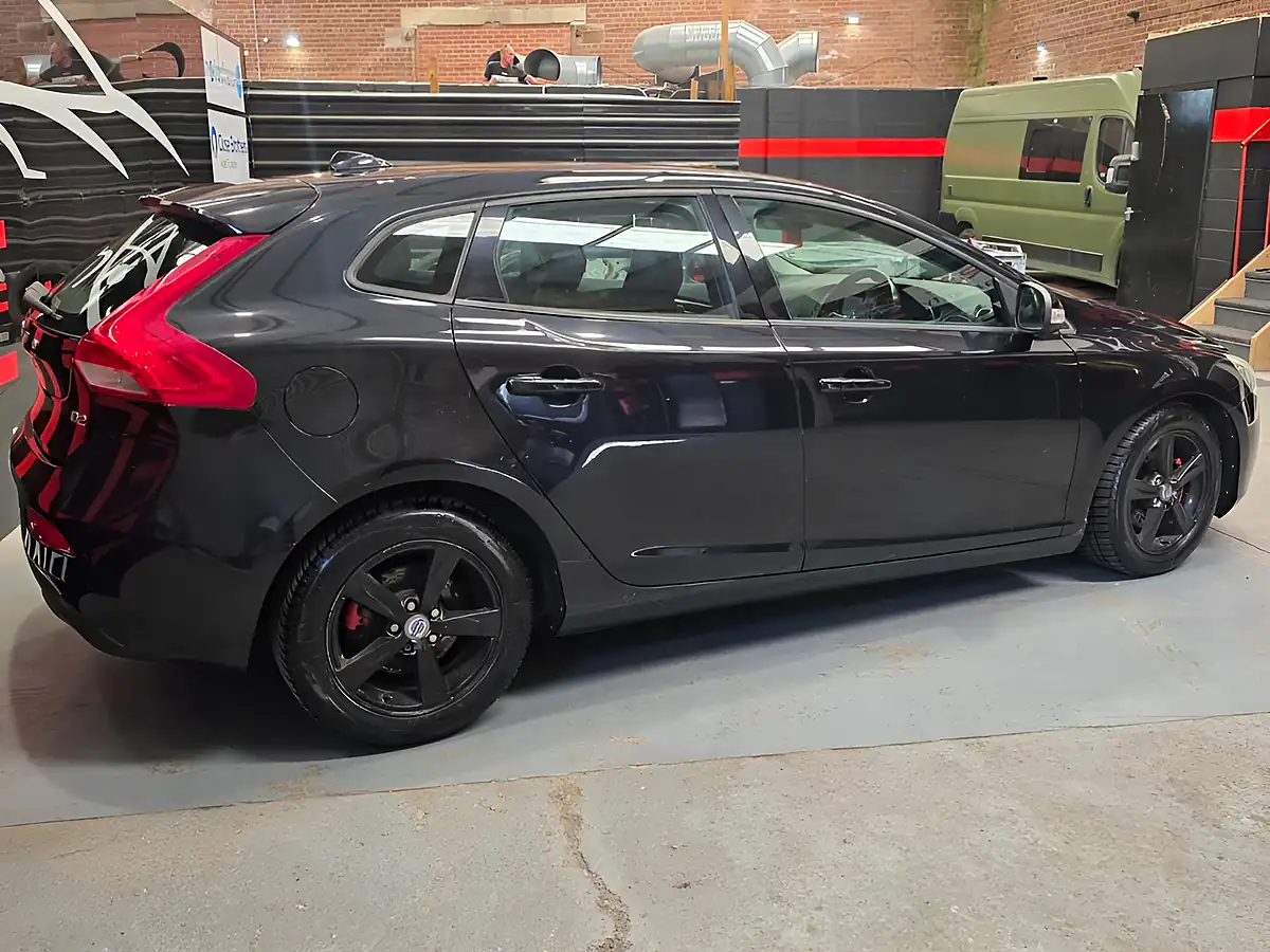 Used 2012 Volvo V40 Es Black - Interior and Exterior details 2