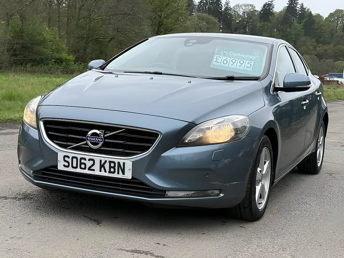 Used 2012 Volvo V40 Se Blue - Interior and Exterior details 10