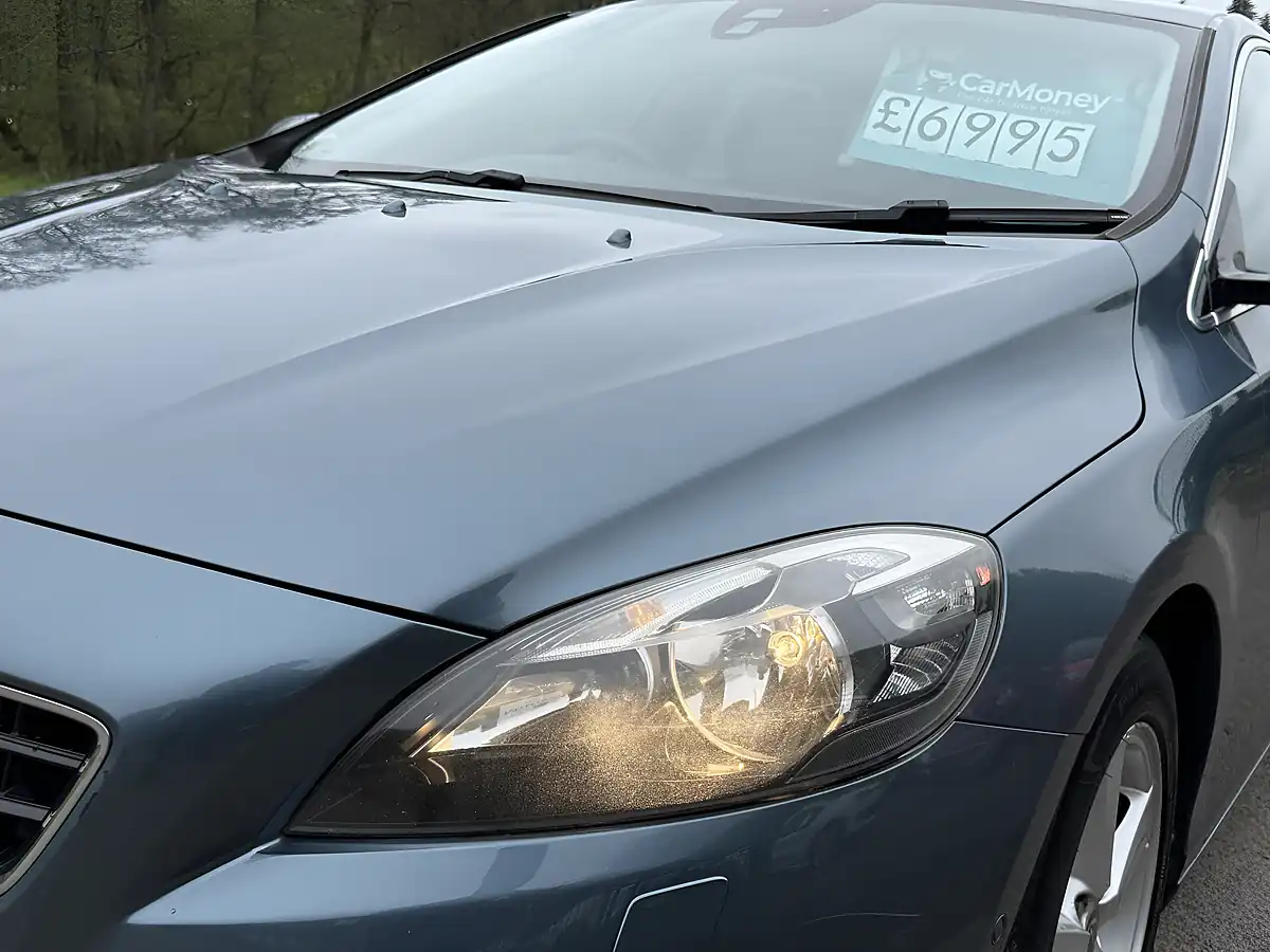 Used 2012 Volvo V40 Se Blue - Interior and Exterior details 11