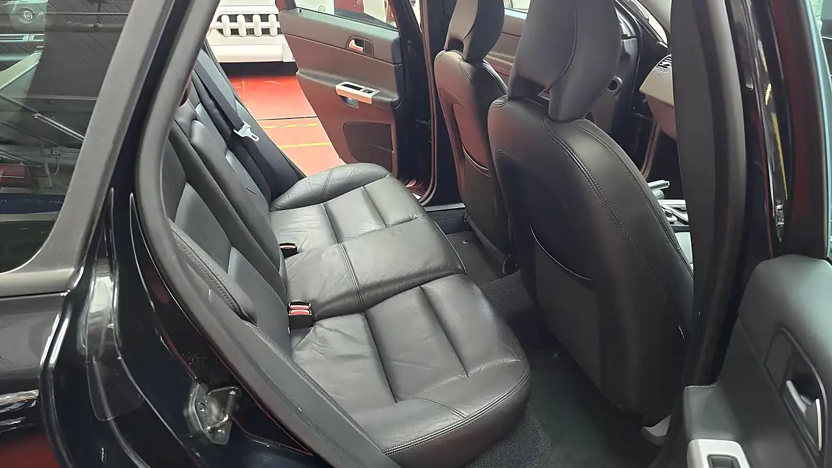 Used 2012 Volvo V50 Sunroof Black - Interior and Exterior details 4