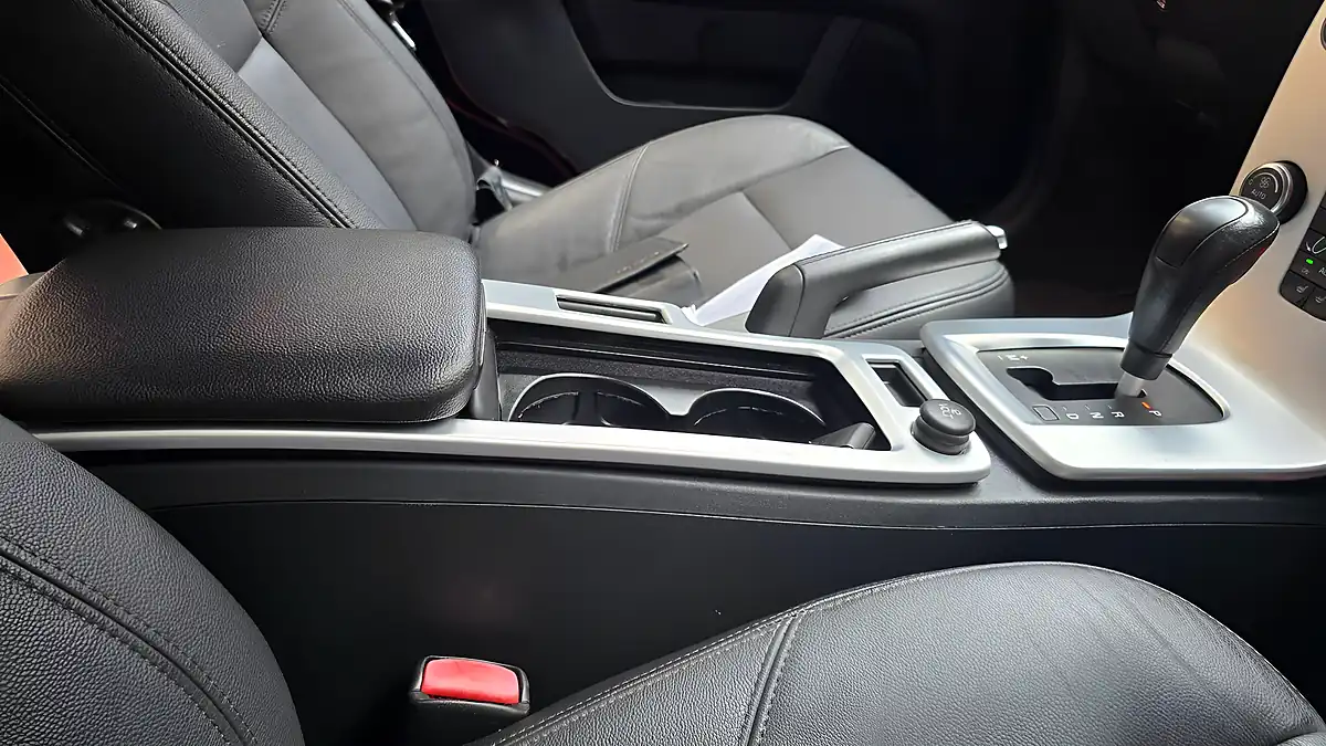 Used 2012 Volvo V50 Sunroof Black - Interior and Exterior details 8