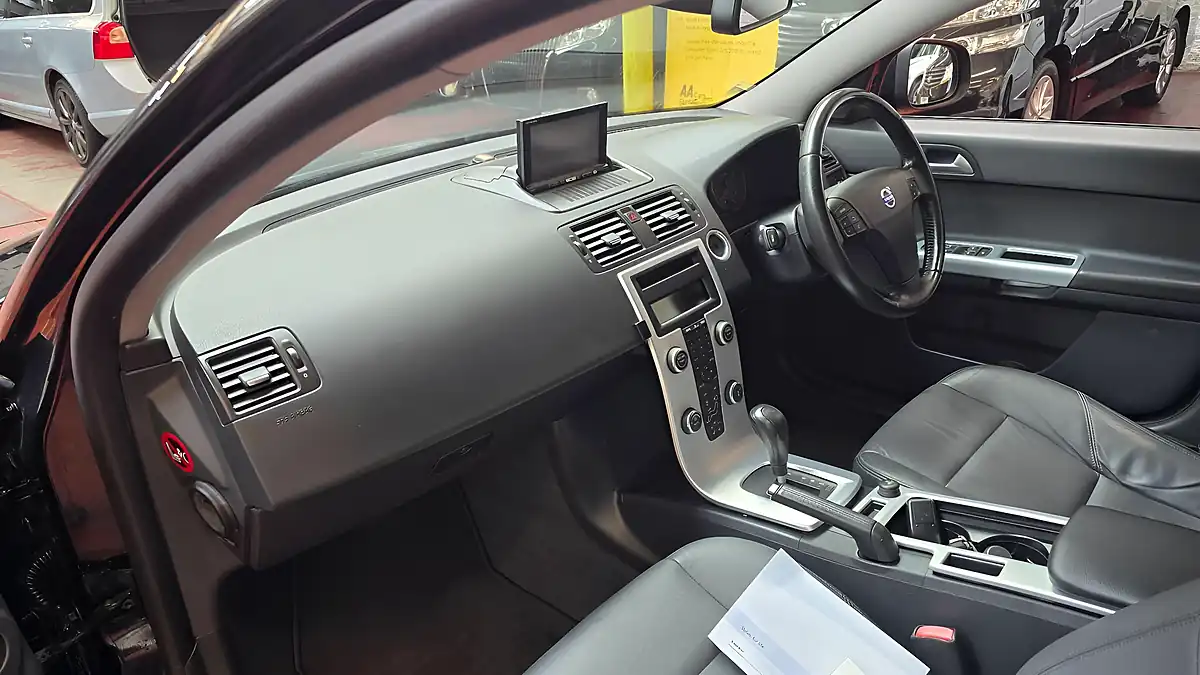 Used 2012 Volvo V50 Sunroof Black - Interior and Exterior details 9
