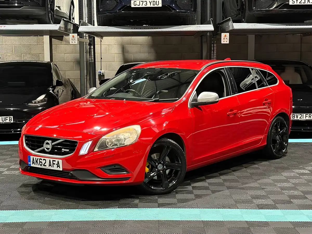 Used 2012 Volvo V60 R-Design Lux Nav Red - Interior and Exterior details 5