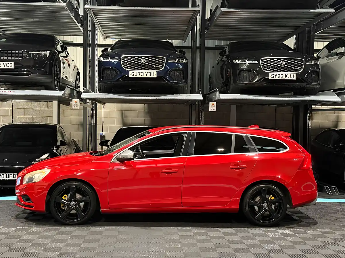 Used 2012 Volvo V60 R-Design Lux Nav Red - Interior and Exterior details 6