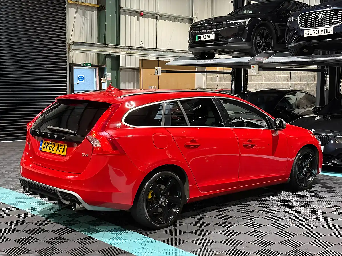 Used 2012 Volvo V60 R-Design Lux Nav Red - Interior and Exterior details 9