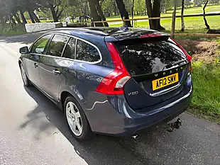 Used 2012 Volvo V60 Se Lux Blue - Interior and Exterior details 20