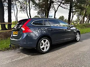 Used 2012 Volvo V60 Se Lux Blue - Interior and Exterior details 6