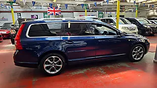 Used 2012 Volvo V70 Ocean Race Blue - Interior and Exterior details 17
