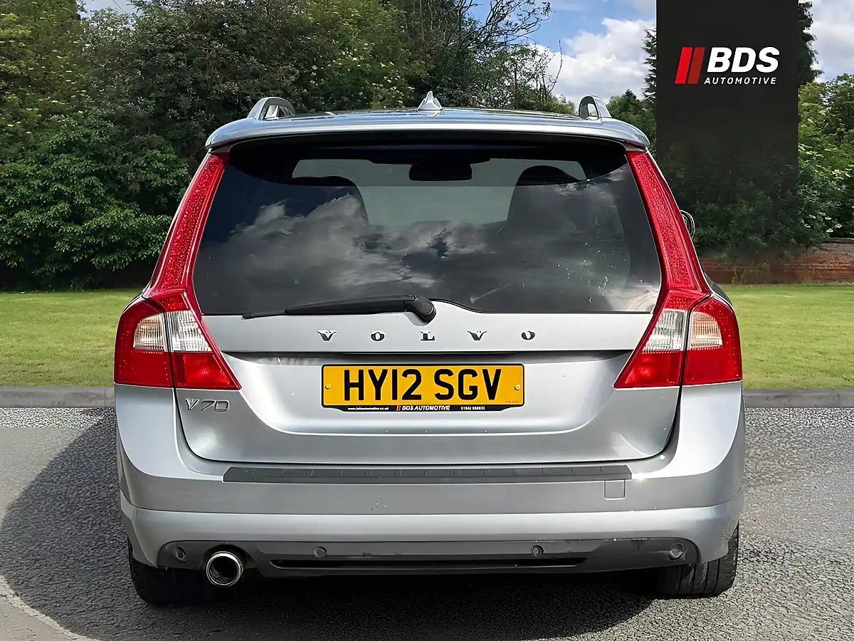 Used 2012 Volvo V70 R-Design Silver - Interior and Exterior details 4