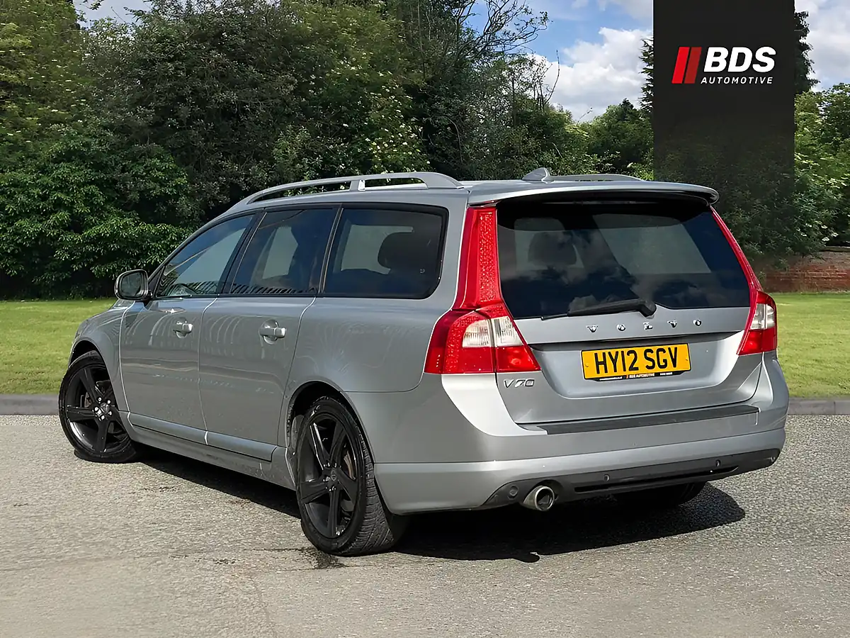 Used 2012 Volvo V70 R-Design Silver - Interior and Exterior details 8