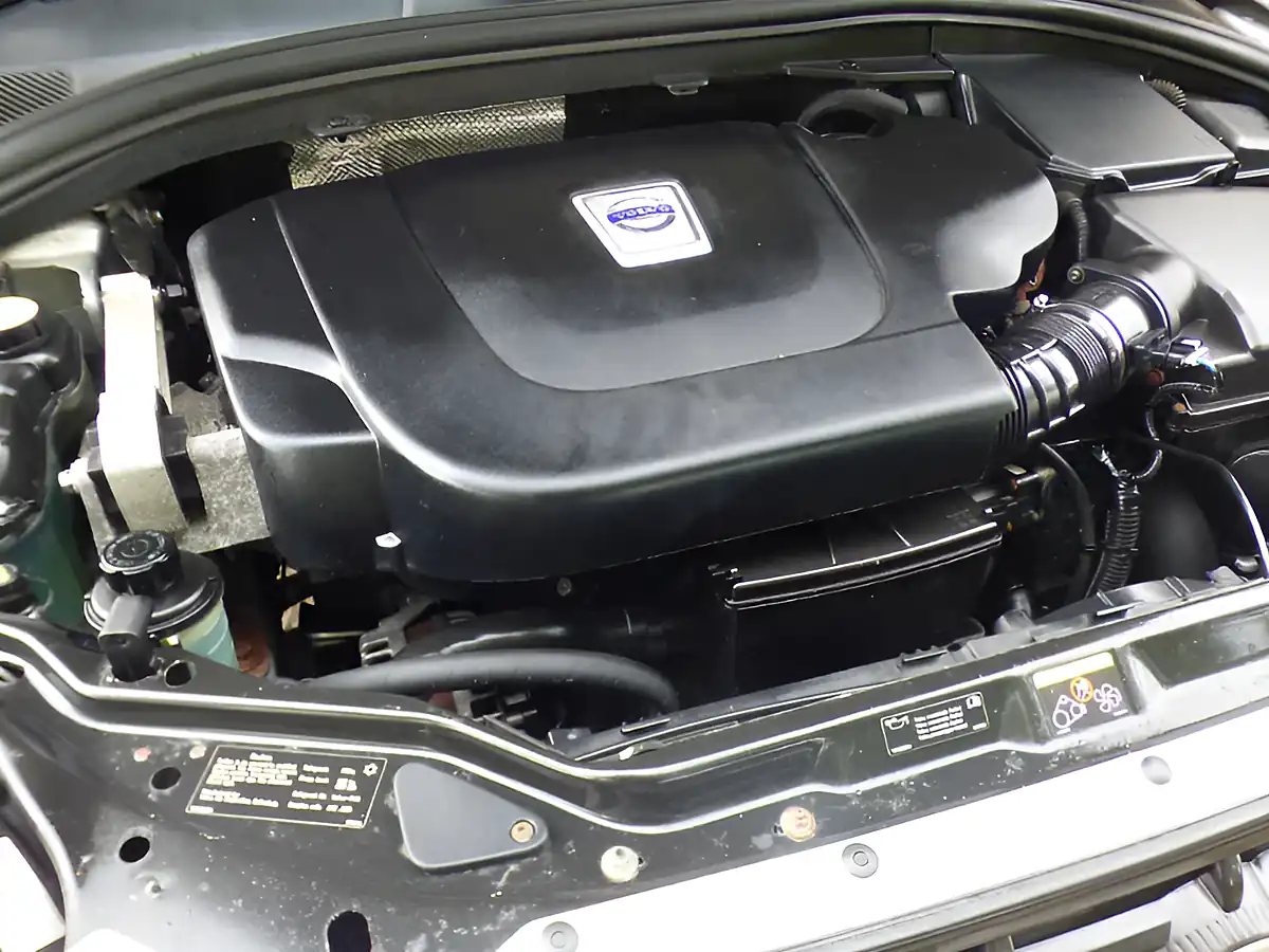 Used 2012 Volvo XC60 R-Design Silver - Interior and Exterior details 11
