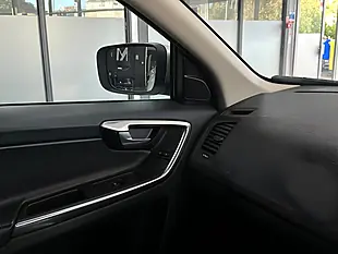 Used 2012 Volvo XC60 R-Design White - Interior and Exterior details 15