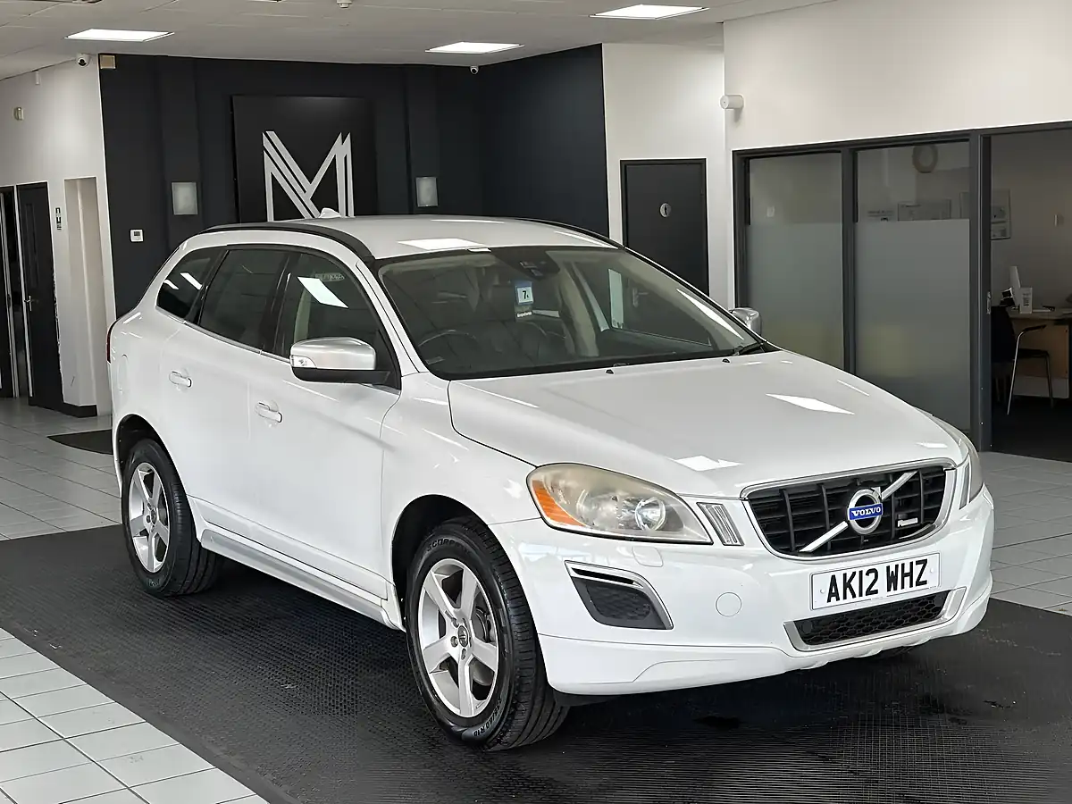 Used 2012 Volvo XC60 R-Design White - Interior and Exterior details 2