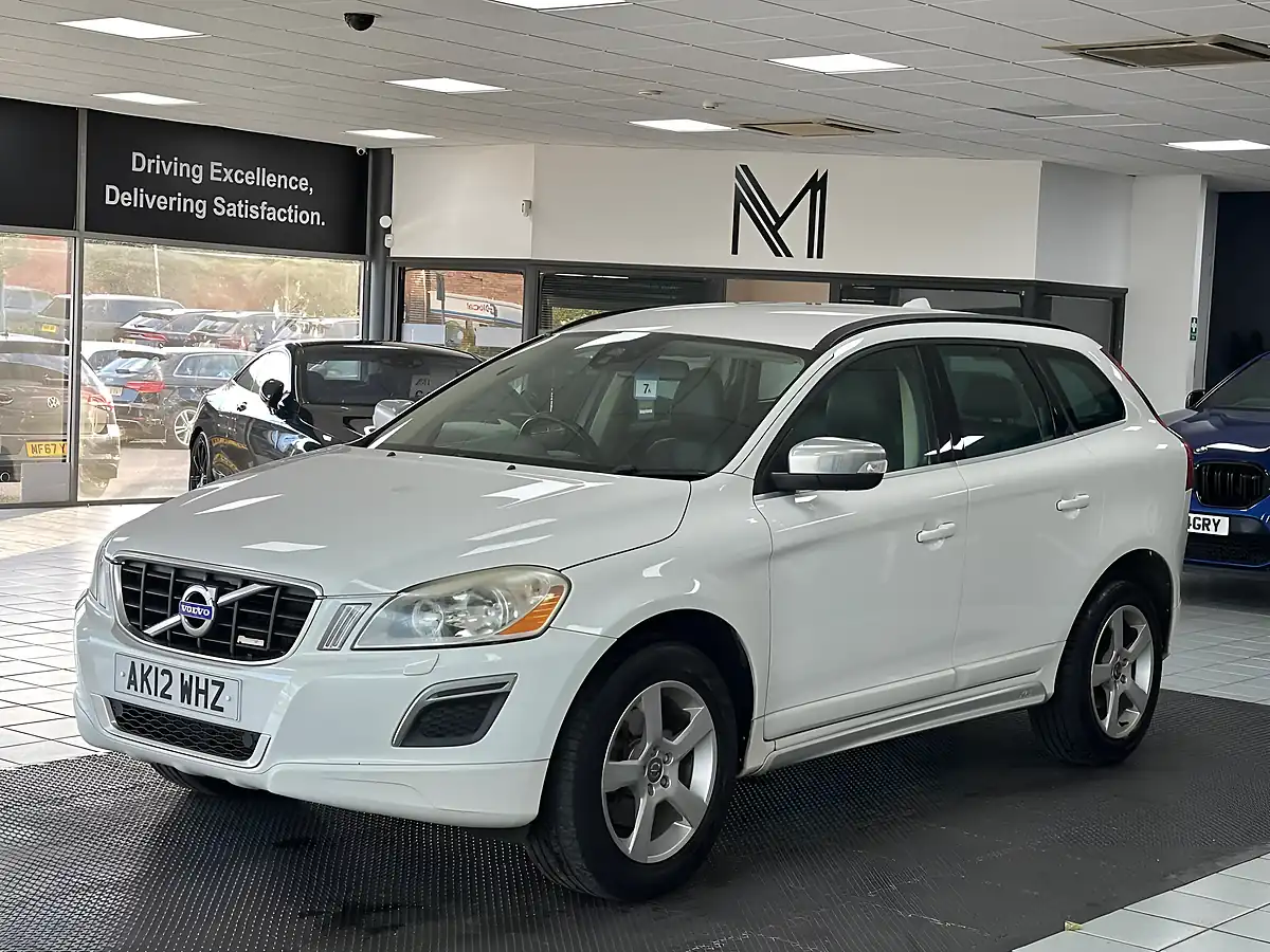Used 2012 Volvo XC60 R-Design White - Interior and Exterior details 7