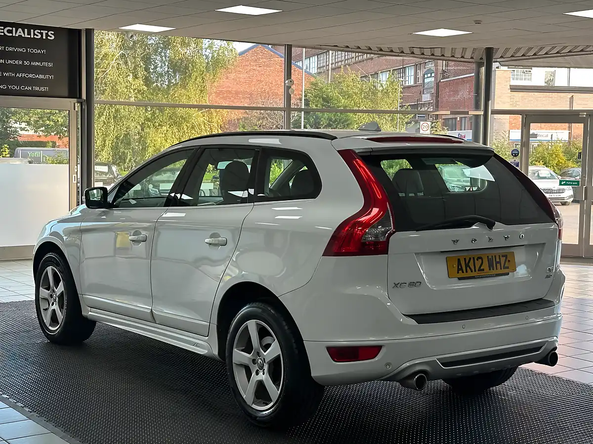 Used 2012 Volvo XC60 R-Design White - Interior and Exterior details 9