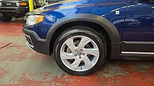 Used 2012 Volvo XC70 Se Lux Ocean Race Blue - Interior and Exterior details 19