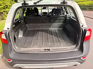 Used 2012 Volvo XC70 Se White - Interior and Exterior details 11