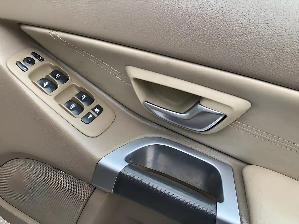 Used 2012 Volvo XC90 Executive Black - Interior and Exterior details 11