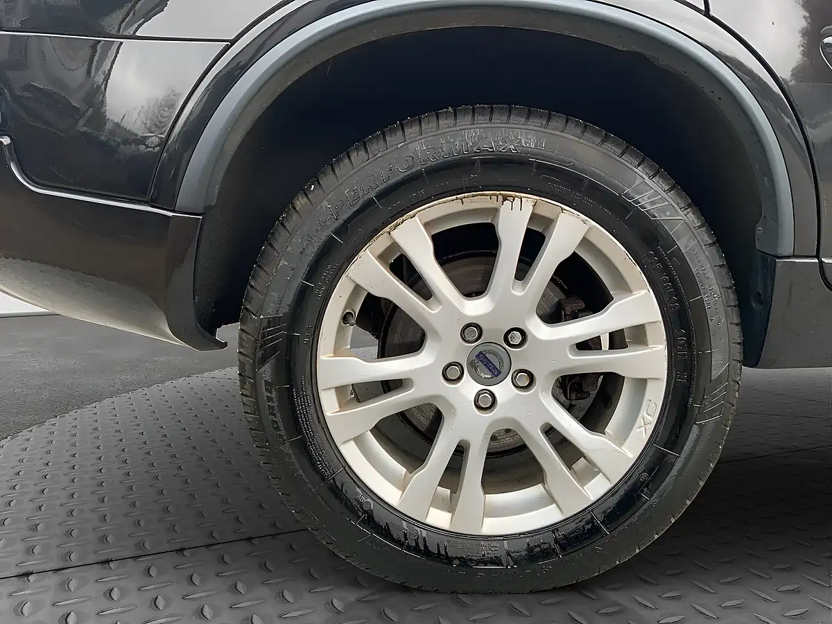 Used 2012 Volvo XC90 Executive Black - Interior and Exterior details 18