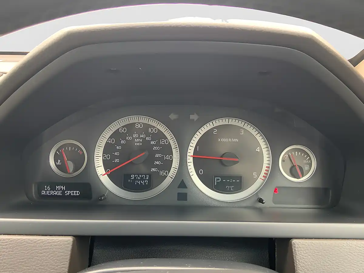 Used 2012 Volvo XC90 Executive Black - Interior and Exterior details 9