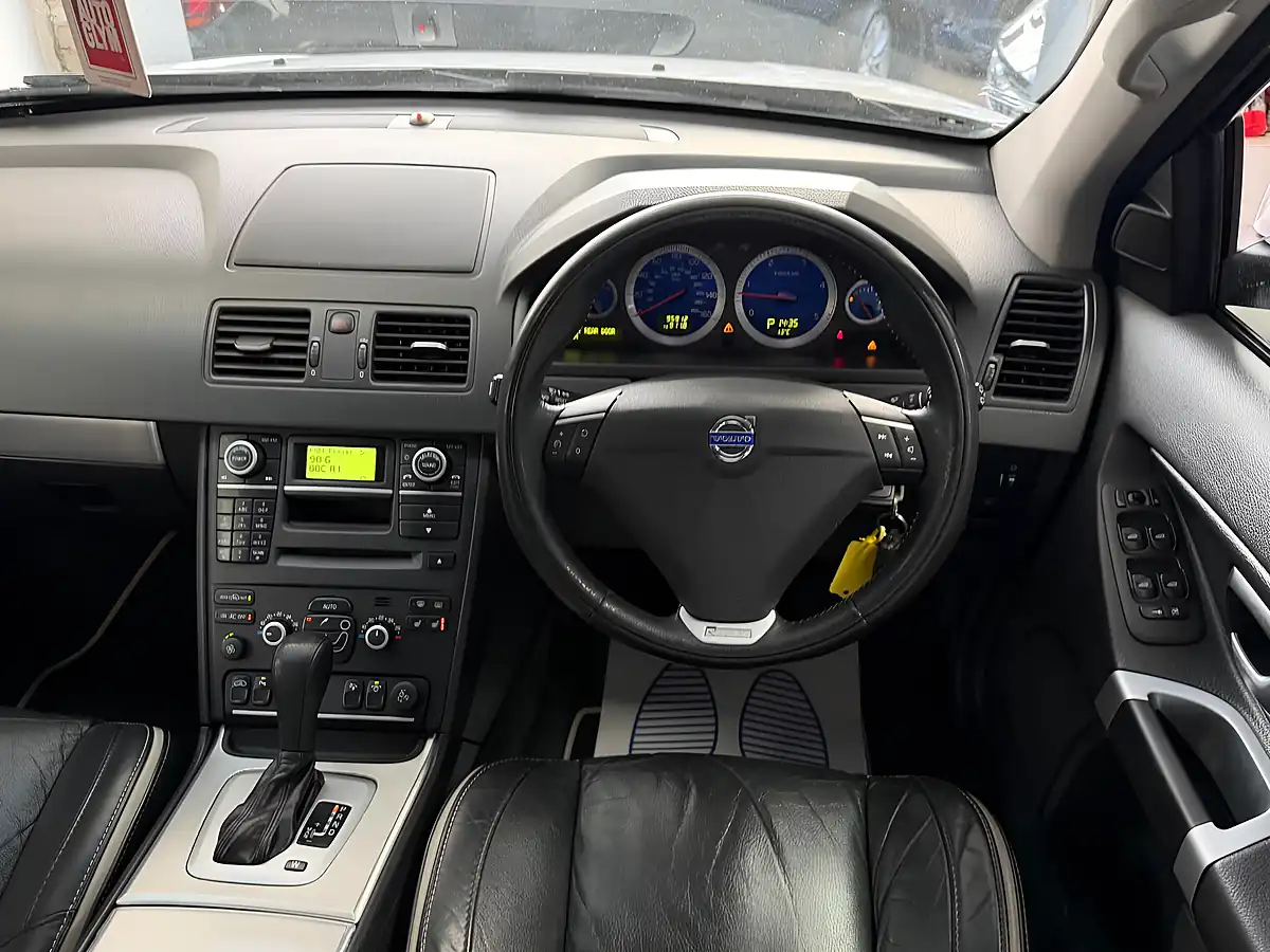 Used 2012 Volvo XC90 R-Design Silver - Interior and Exterior details 9