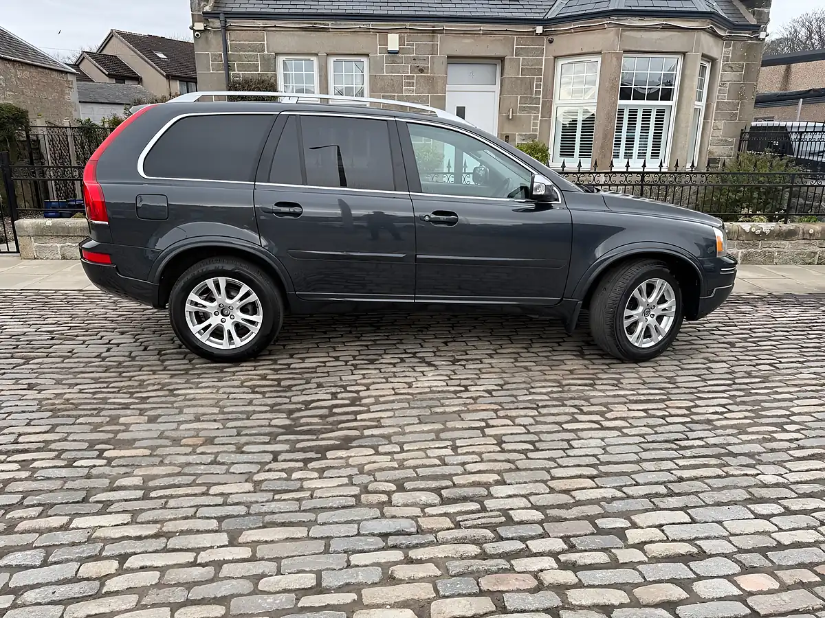 Used 2012 Volvo XC90 Se Lux Savile Grey - Interior and Exterior details 7